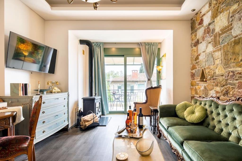 Queen'S Stone Legend, Royal Living By Acropolis Athènes Extérieur photo