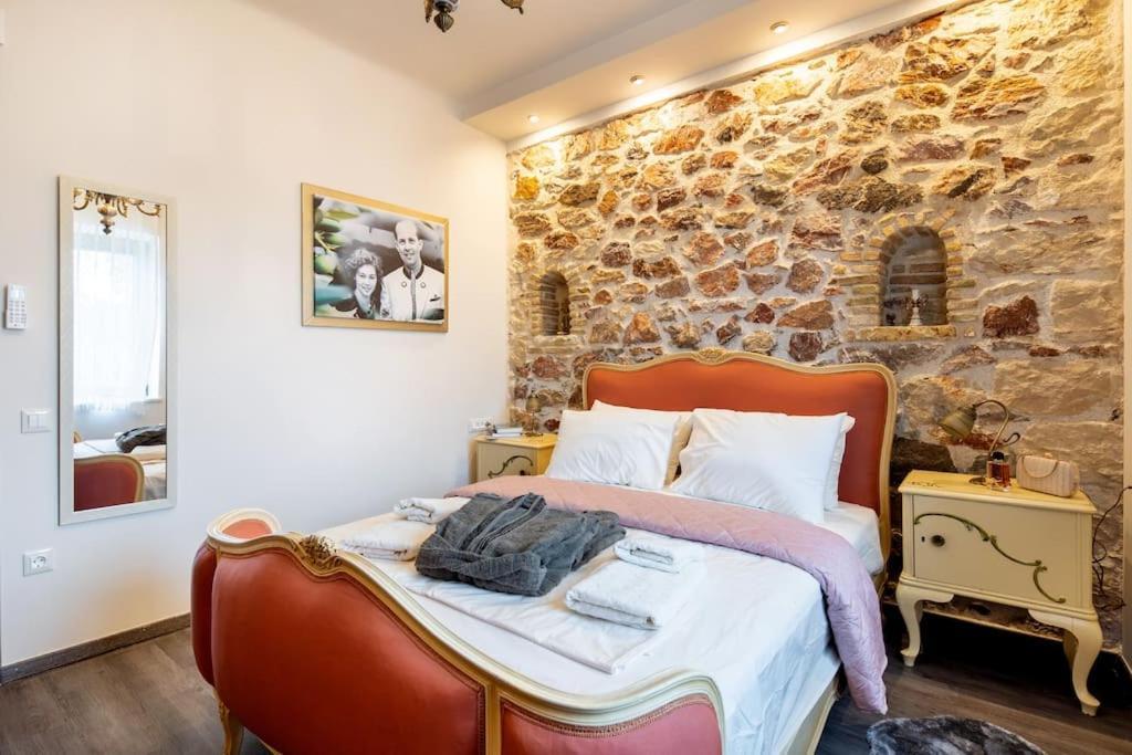 Queen'S Stone Legend, Royal Living By Acropolis Athènes Extérieur photo